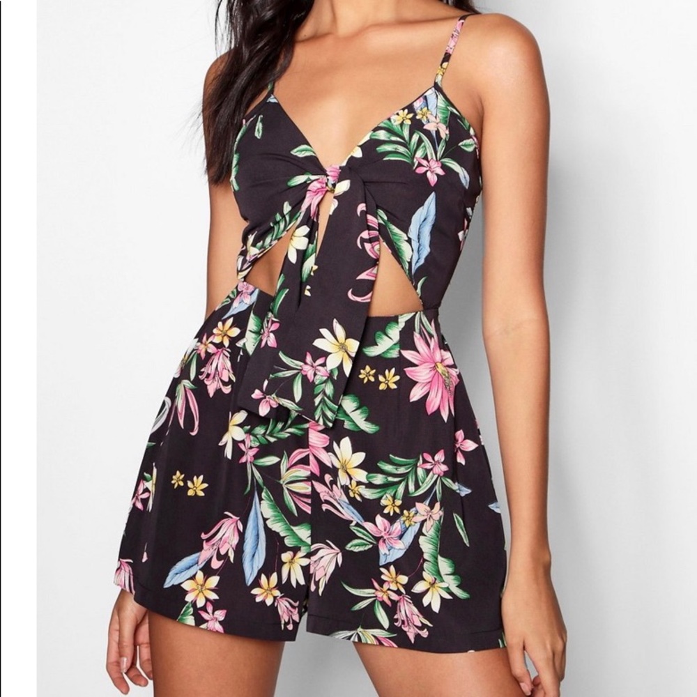 ⚡️⚡️Play suit/romper